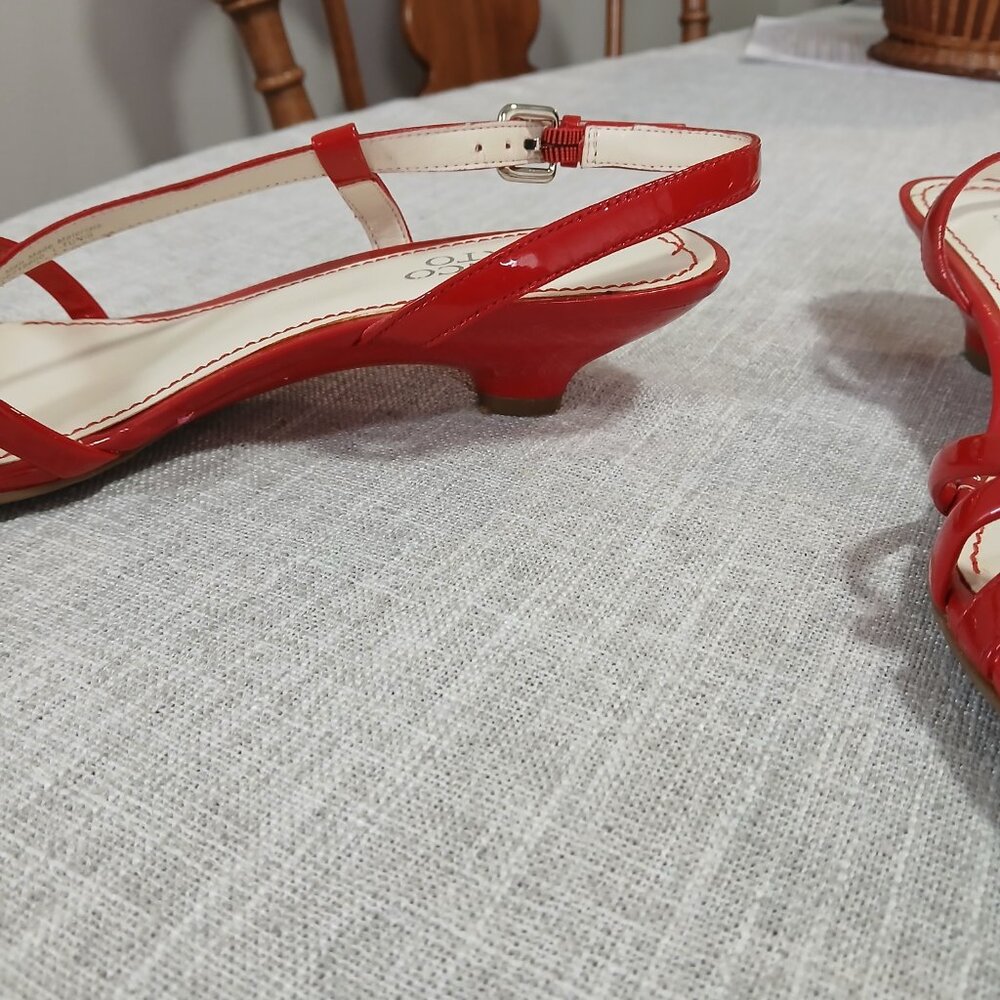 Cherry Red Patten Leather Strappy Kitten Heal Sandle by Franco Sarto Size 7M - Picture 7 of 10